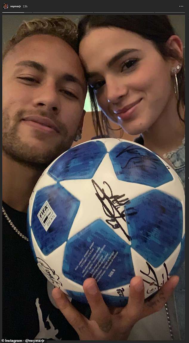 对阵曼城小角度推射破门，罗德里戈打破32场进球荒